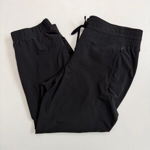 Athleta Pants Capri Cropped Pockets Athletic Pickleball Lounge Travel Black